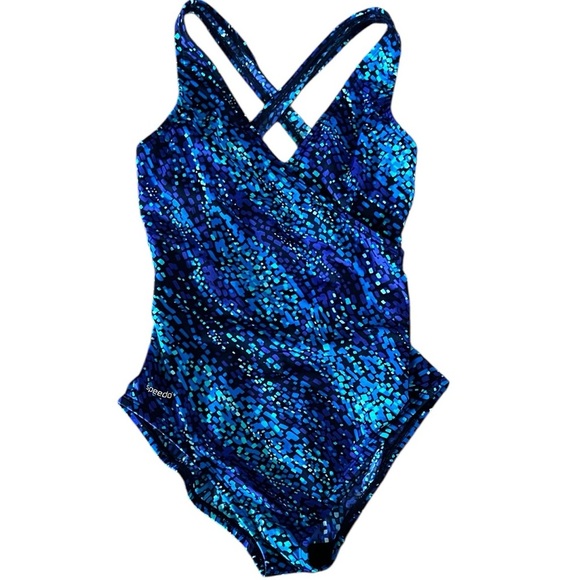 Speedo One Piece Criss Cross Back Size 6 - Picture 1 of 5